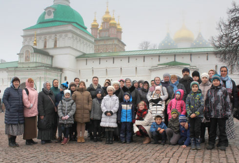 расписание богослужений в храме рождества христова в звенигороде. Смотреть фото расписание богослужений в храме рождества христова в звенигороде. Смотреть картинку расписание богослужений в храме рождества христова в звенигороде. Картинка про расписание богослужений в храме рождества христова в звенигороде. Фото расписание богослужений в храме рождества христова в звенигороде